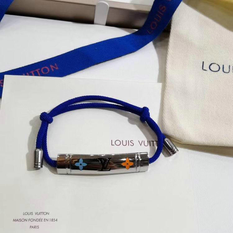 Wholesale Cheap Louis Vuitton Designer Bracelets for Sale