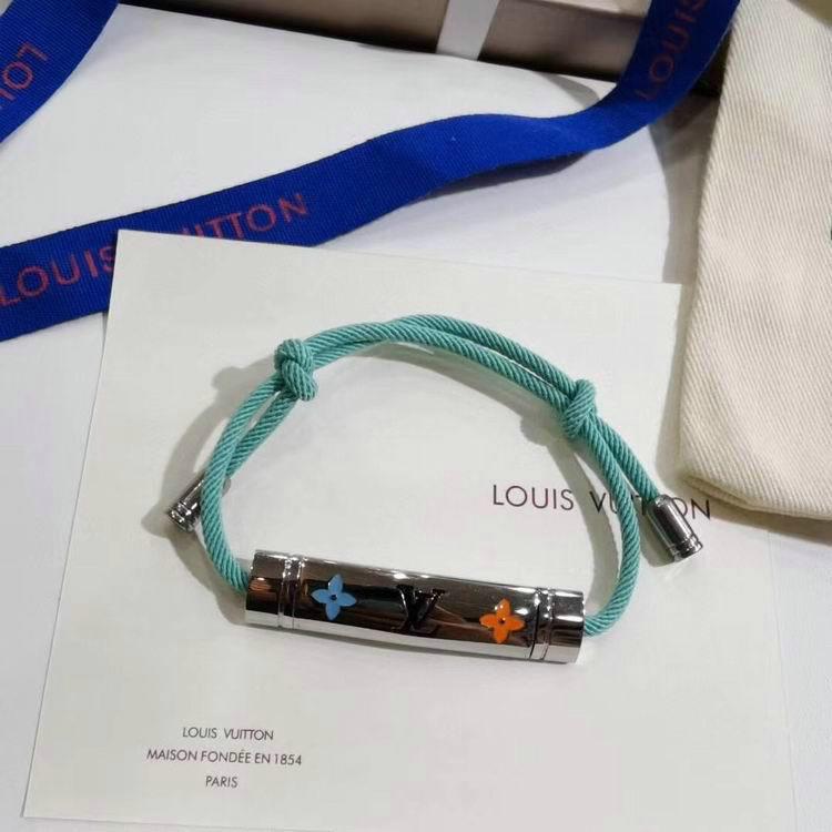 Wholesale Cheap Louis Vuitton Designer Bracelets for Sale