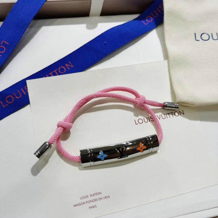 Wholesale Cheap Louis Vuitton Designer Bracelets for Sale