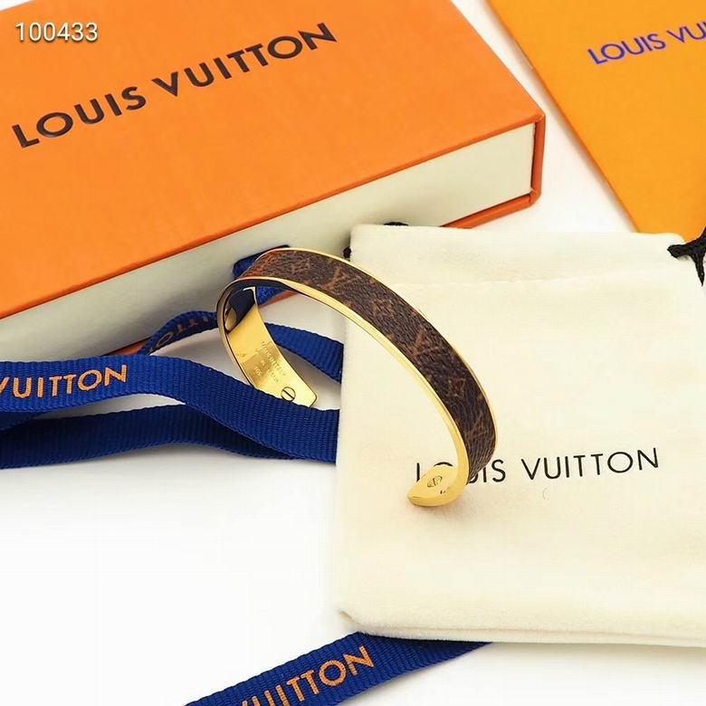 Wholesale Cheap Louis Vuitton Bracelets for Sale