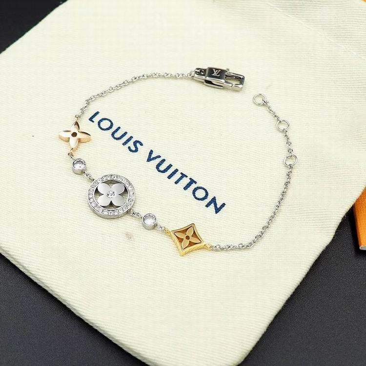 Wholesale Cheap Louis Vuitton Bracelets for Sale