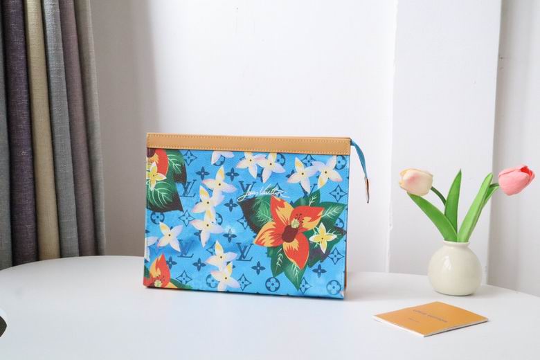Wholesale Cheap Louis Vuitton Pochette Voyage Monogram Canvas Clutches for Sale