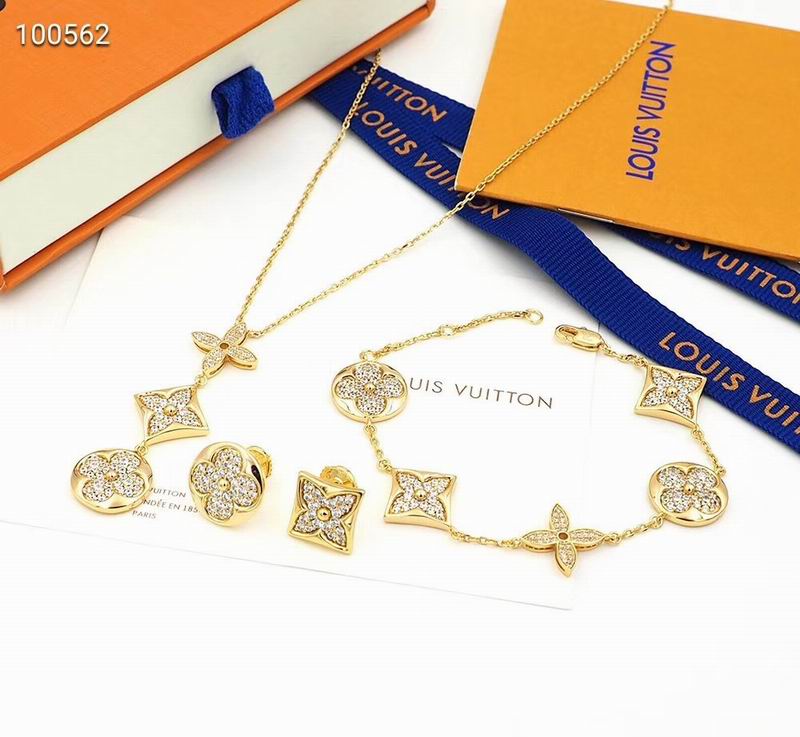 Wholesale Cheap Louis Vuitton Jewelry Set for Sale