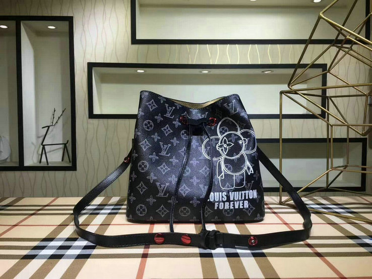 Wholesale Cheap Louis Vuitton NéoNoé Monogram Canvas bags