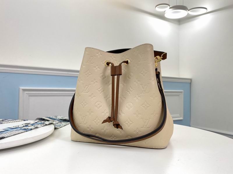 Wholesale Cheap Louis Vuitton NéoNoé MM Leather Handbags for sale