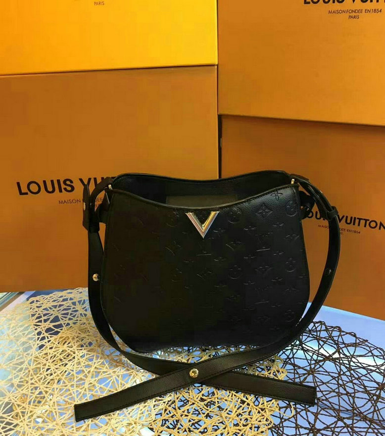 Wholesale Fashion Louis Vuitton Very Hobo Very Leather Handbags