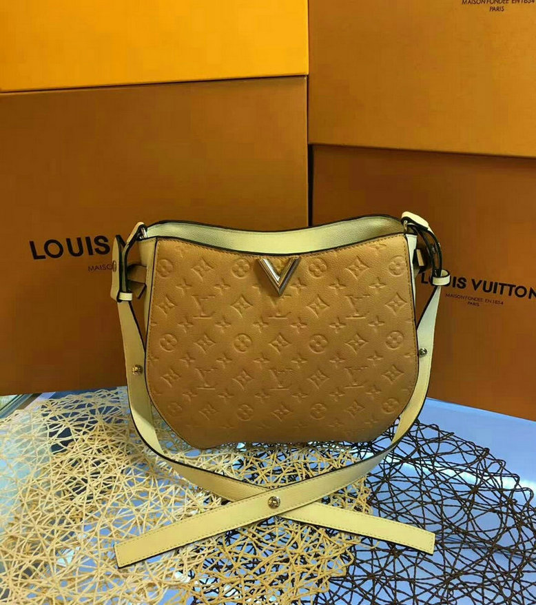Wholesale Fashion Louis Vuitton Very Hobo Very Leather Handbags