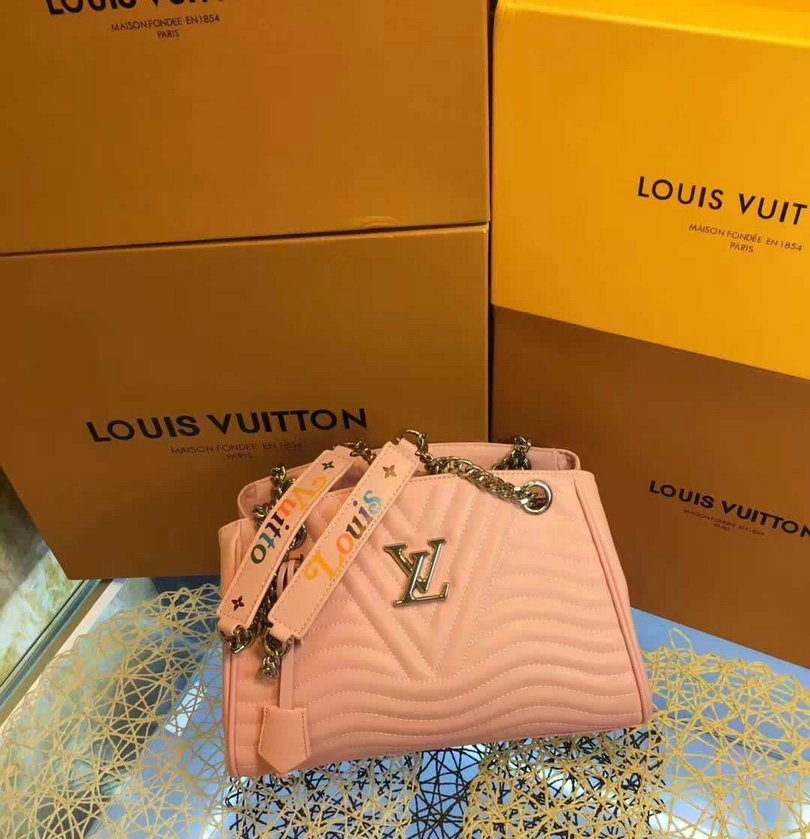 Wholesale Louis Vuitton New Wave Chain Tote Handbags