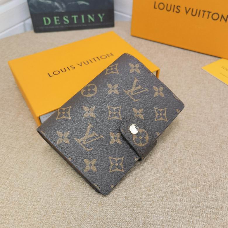 Wholesale Cheap Lv Aaa Designer Journal Wallets for Sale