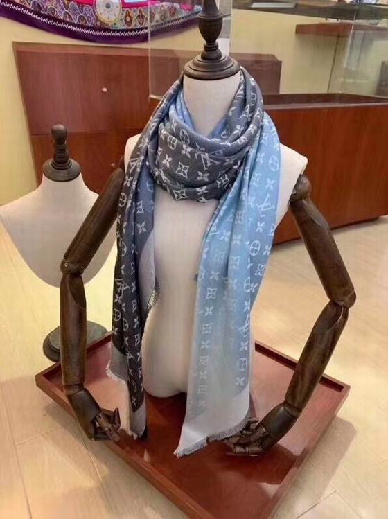 Wholesale Cheap Louis Vuitton Scarves for Sale