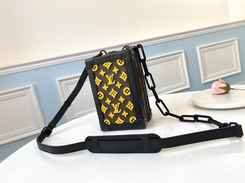 Wholesale Cheap Louis Vuitton Soft Trunk Shoulder Bags for Sale