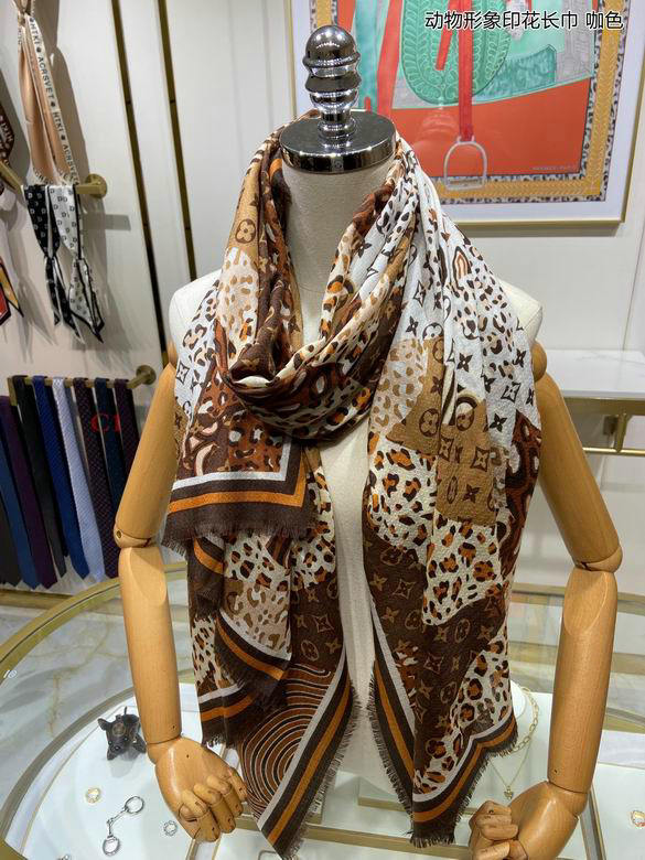 Wholesale Cheap LV Designer Scarves for Sale