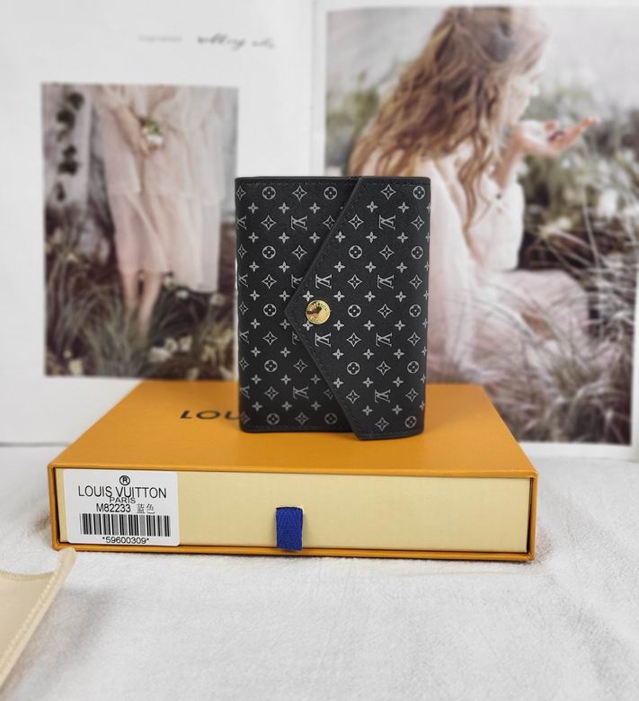 Wholesale Cheap Louis Vuitton AAA Designer Wallets for Sale