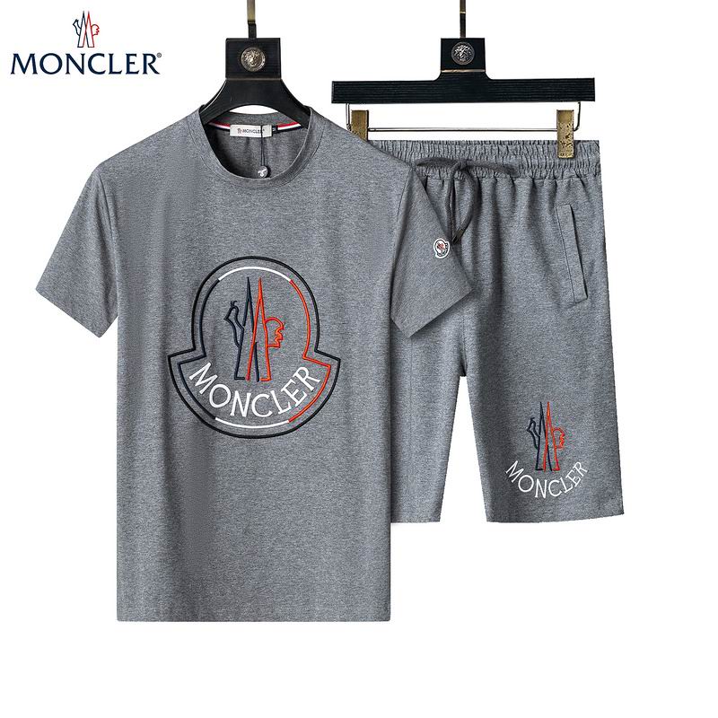 Wholesale Cheap M.oncler Short Sleeve Replica Designer Tracksuits for Sale