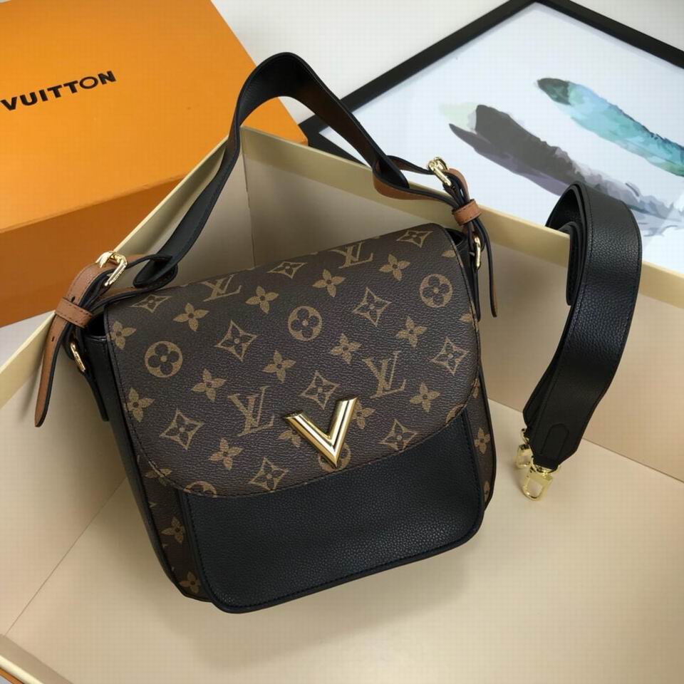 Wholesale Cheap Louis Vuitton Designer Bags for sale