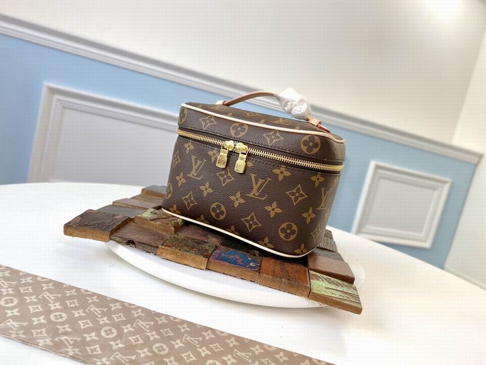 Wholesale Cheap Louis Vuitton Bags for sale