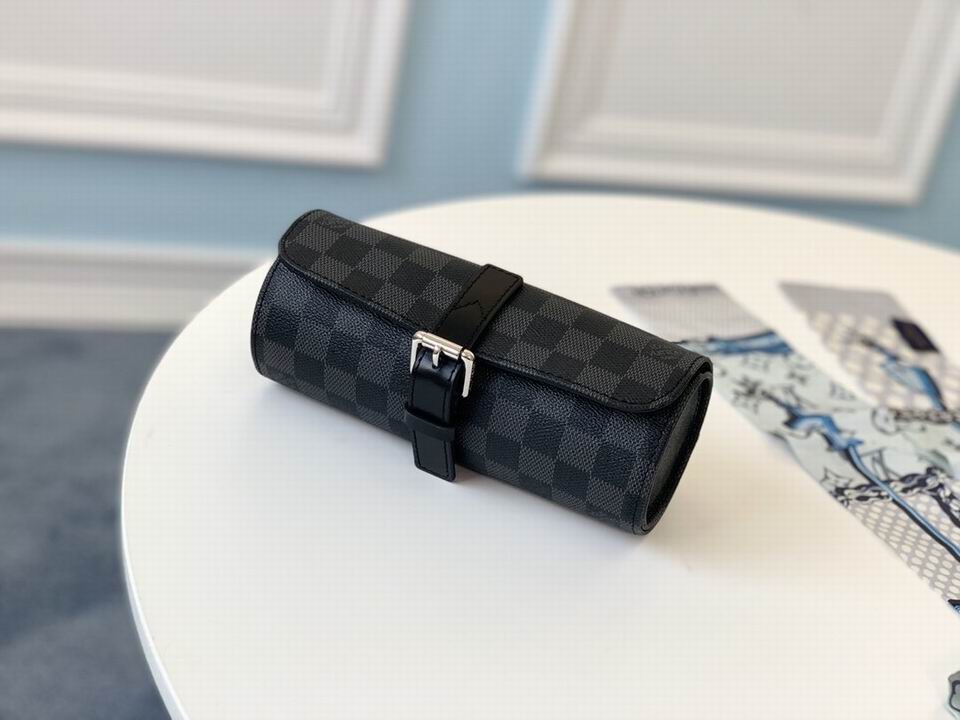 Wholesale Cheap Louis Vuitton 3 WATCH CASE