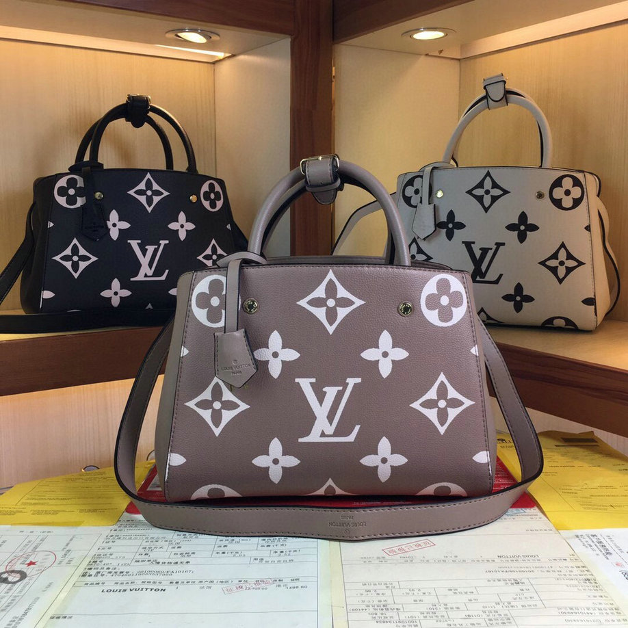 Wholesale Cheap Louis Vuitton Montaigne MM Monogram Canvas bags for sale