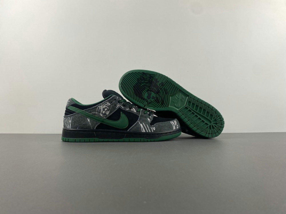 Nike SB Dunk Low There Skateboards Men's - HF7743-001