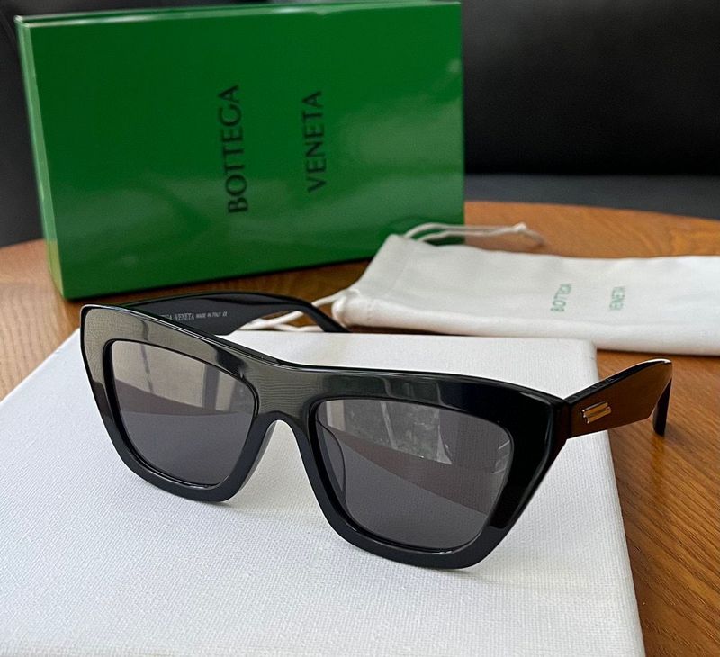Wholesale Cheap AAA Bottga Veneta Replica Sunglasses for Sale