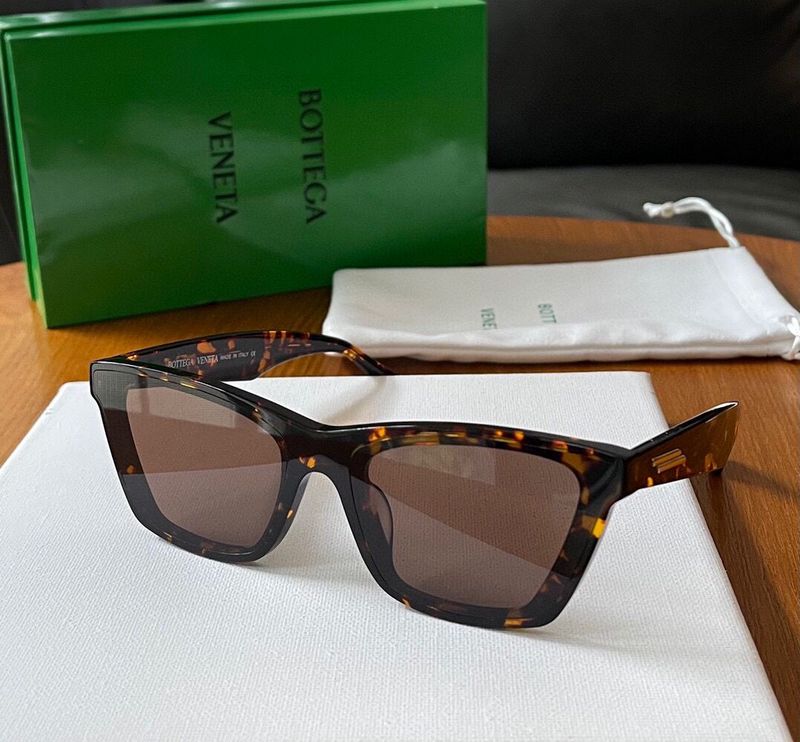 Wholesale Cheap AAA Bottga Veneta Replica Sunglasses for Sale