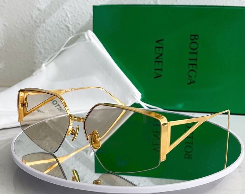 Wholesale Cheap AAA Bottga Veneta Replica Sunglasses for Sale