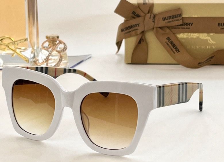 Wholesale Cheap AAA B urberry Replica Sunglasses for Sale