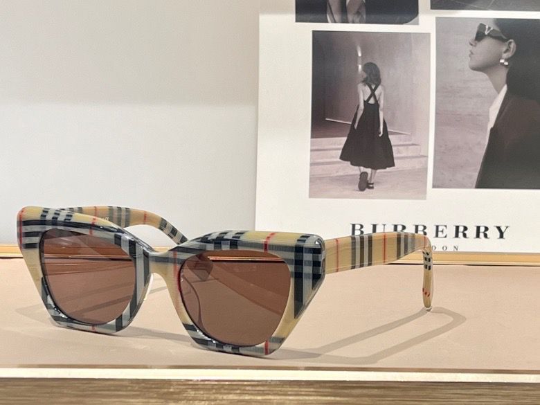 Wholesale Cheap AAA B urberry Replica Sunglasses for Sale