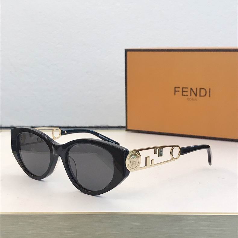 Wholesale Cheap Aaa Versace Replica Sunglasses for Sale