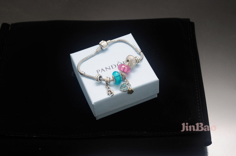 Wholesale Cheap PANDORA Womens Fashion Bracelets for Sale
