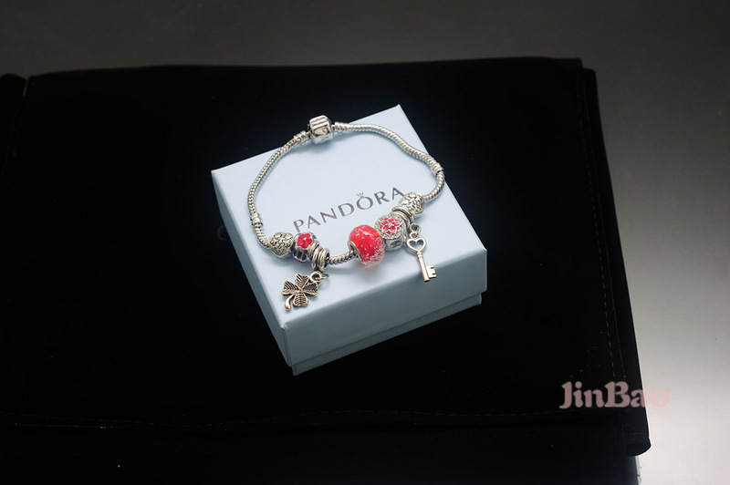 Wholesale Cheap PANDORA Womens Fashion Bracelets for Sale