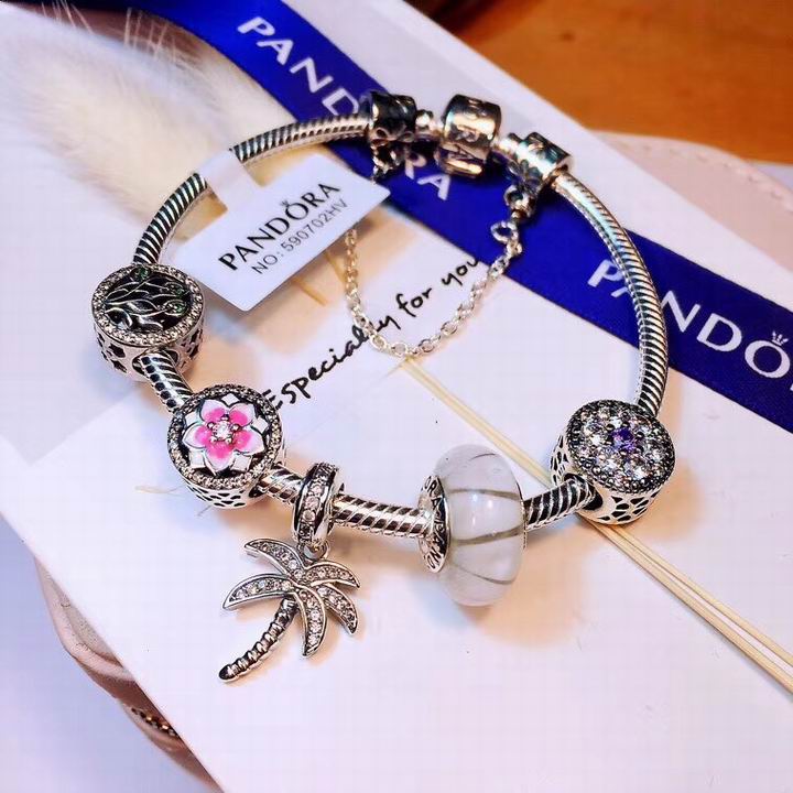 Wholesale Cheap PANDORA Womens Fashion Bracelets for Sale