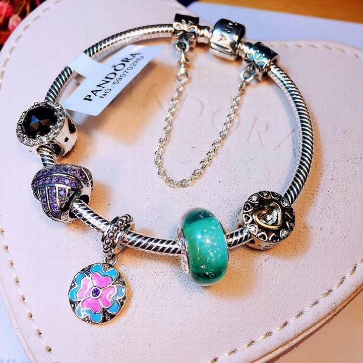 Wholesale Cheap PANDORA Womens Fashion Bracelets for Sale