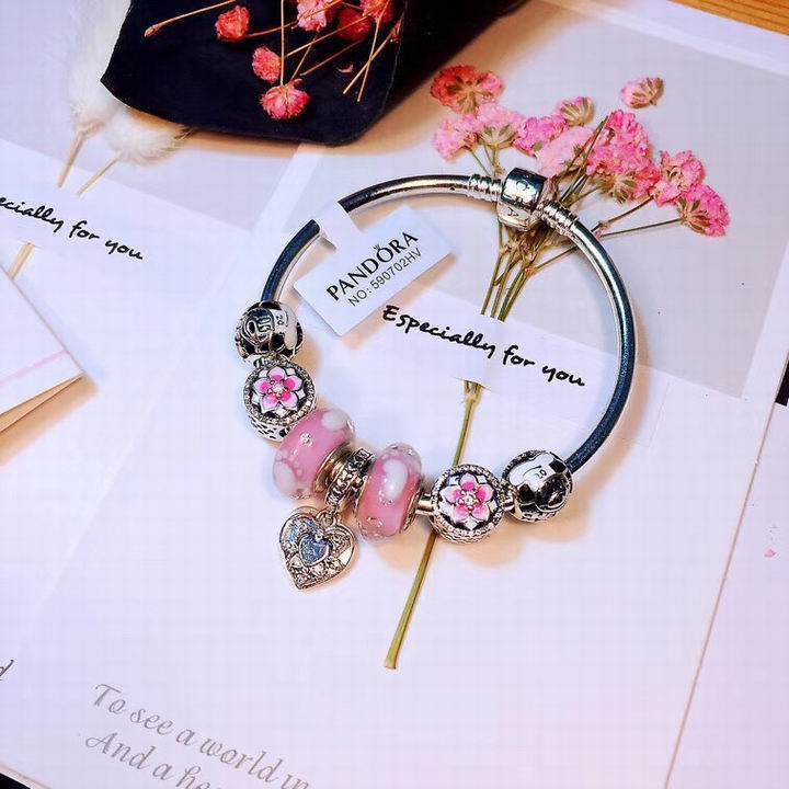 Wholesale Cheap PANDORA Womens Fashion Bracelets for Sale