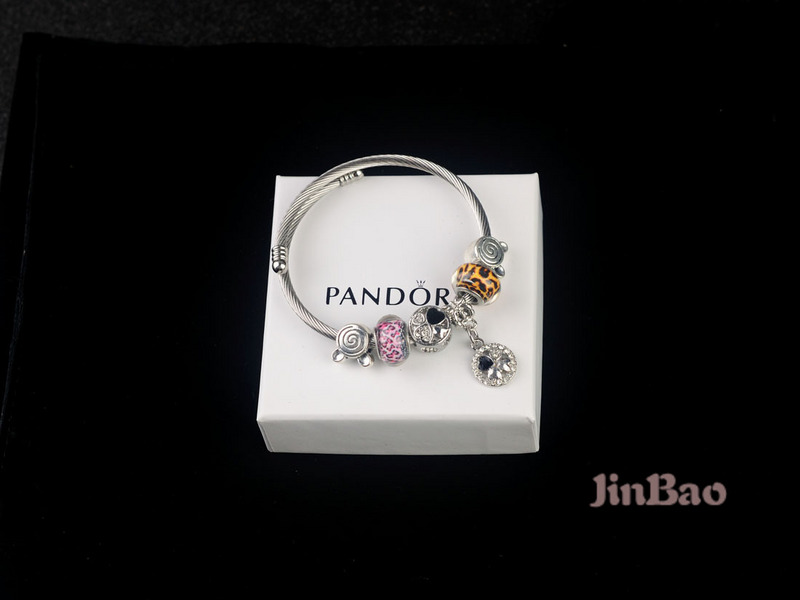 Wholesale Cheap PANDORA Womens Fashion Bracelets for Sale