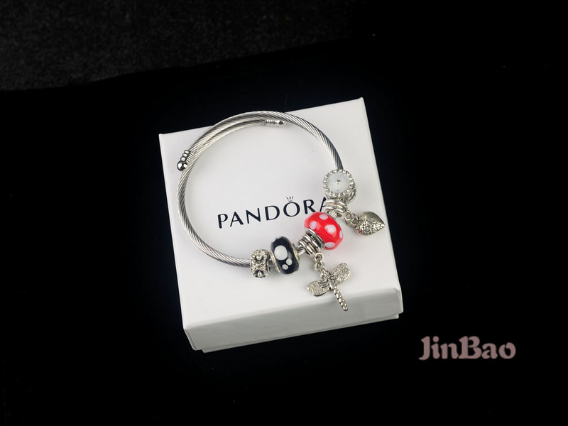 Wholesale Cheap PANDORA Womens Fashion Bracelets for Sale
