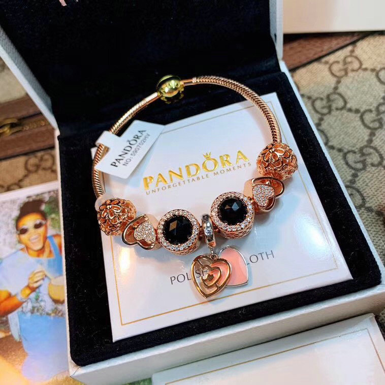 Wholesale Cheap Womens Designer Bracelets for Sale