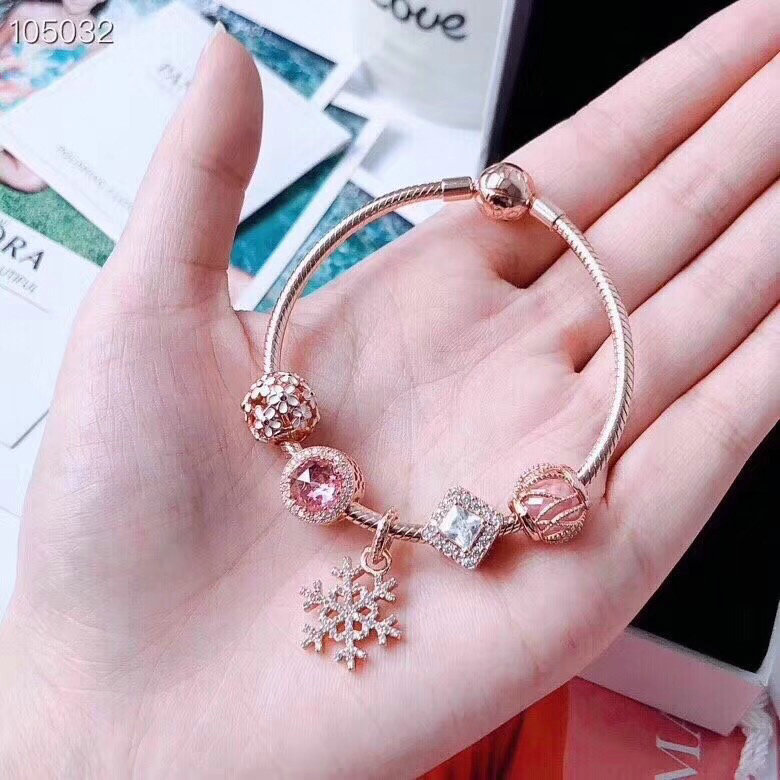 Wholesale Cheap Womens Designer Bracelets for Sale