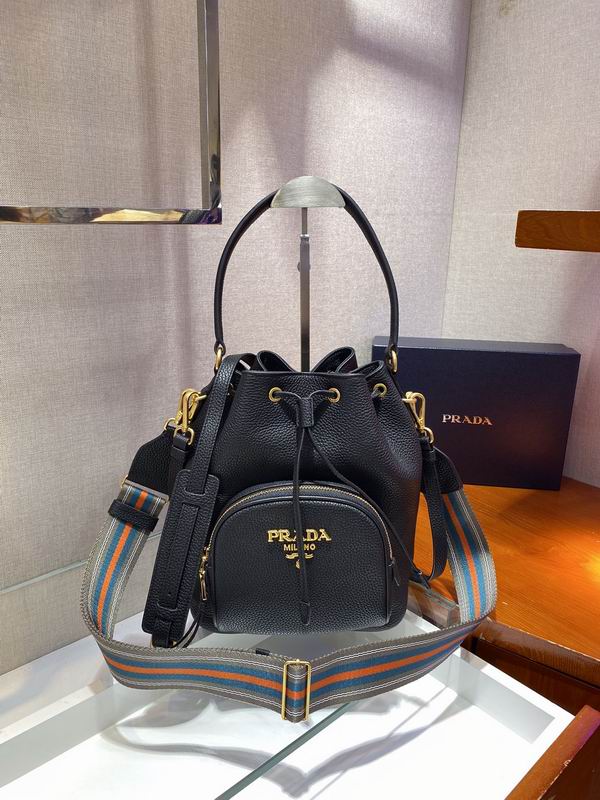 Wholesale Cheap Aaa P rada Women Designer Bags for Sale