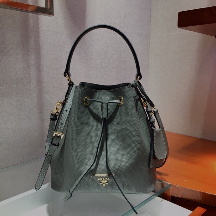 Wholesale Cheap Aaa P rada Women Designer Bags for Sale