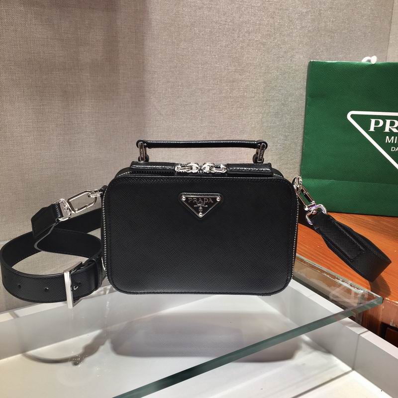 Wholesale Cheap P rada Aaa Designer Shoulder bags for Sale