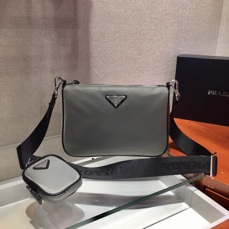 Wholesale Cheap P rada Aaa Designer bags for Sale