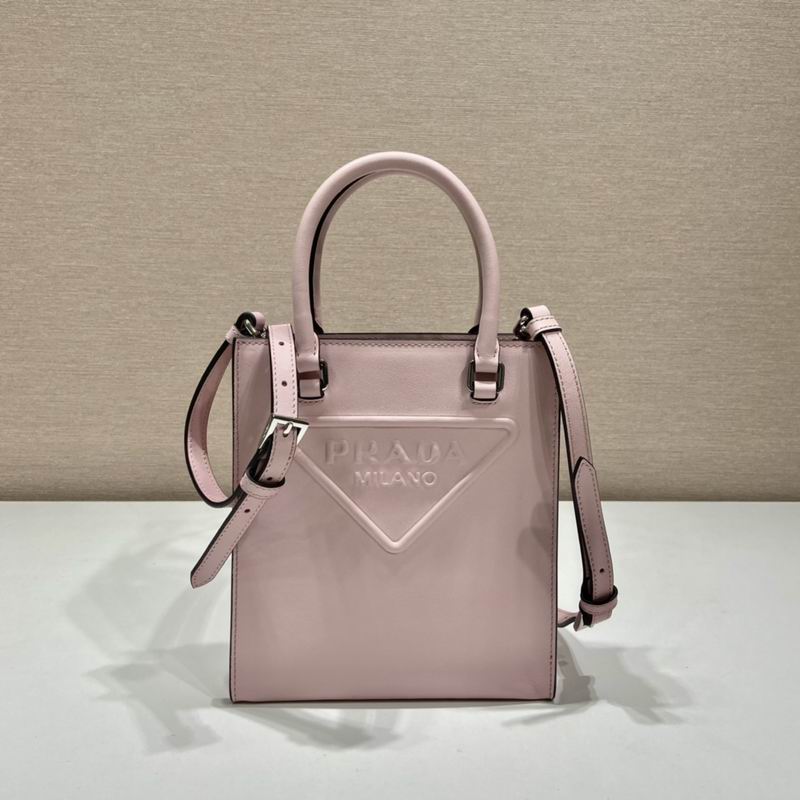Wholesale Cheap Aaa P rada Tote Saffiano bags for Sale