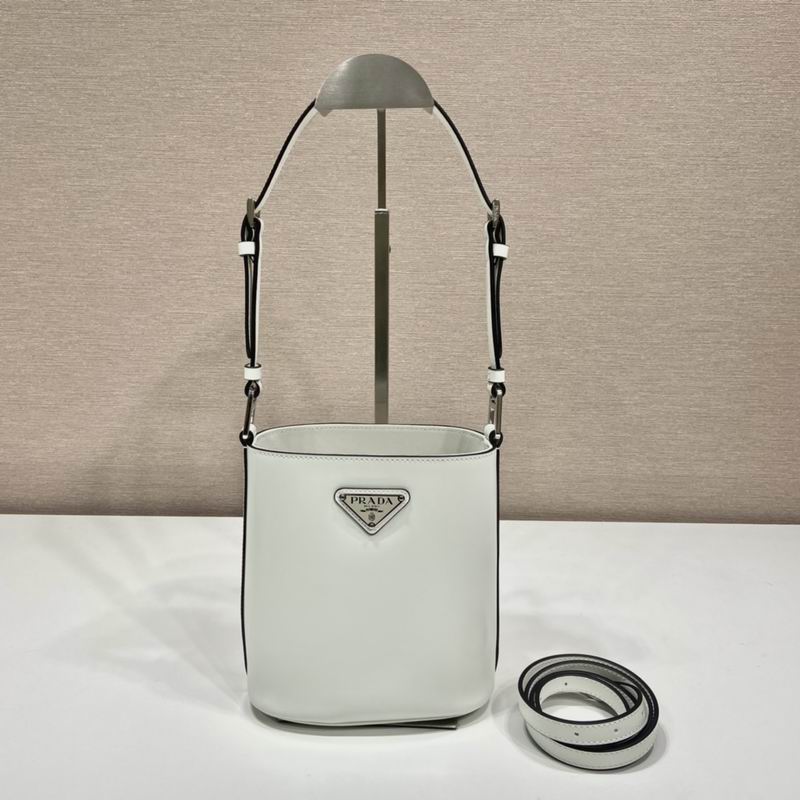 Wholesale Cheap Aaa P rada Women Designer Bags for Sale