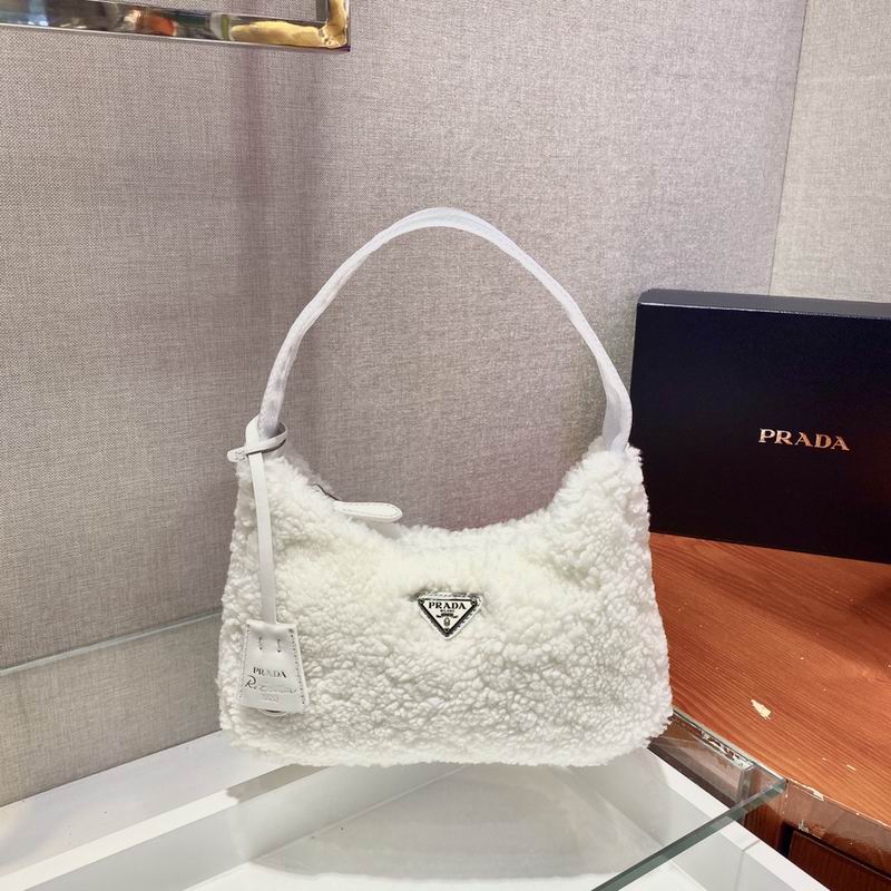 Wholesale Cheap P rada Aaa Designer bags for Sale