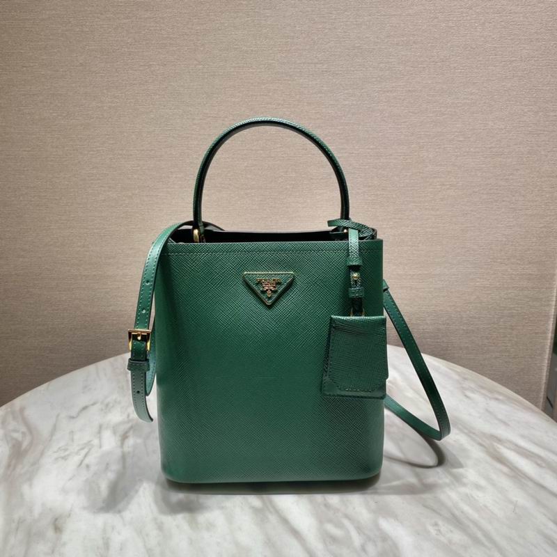 Wholesale Cheap Aaa P rada Women Designer Bags for Sale