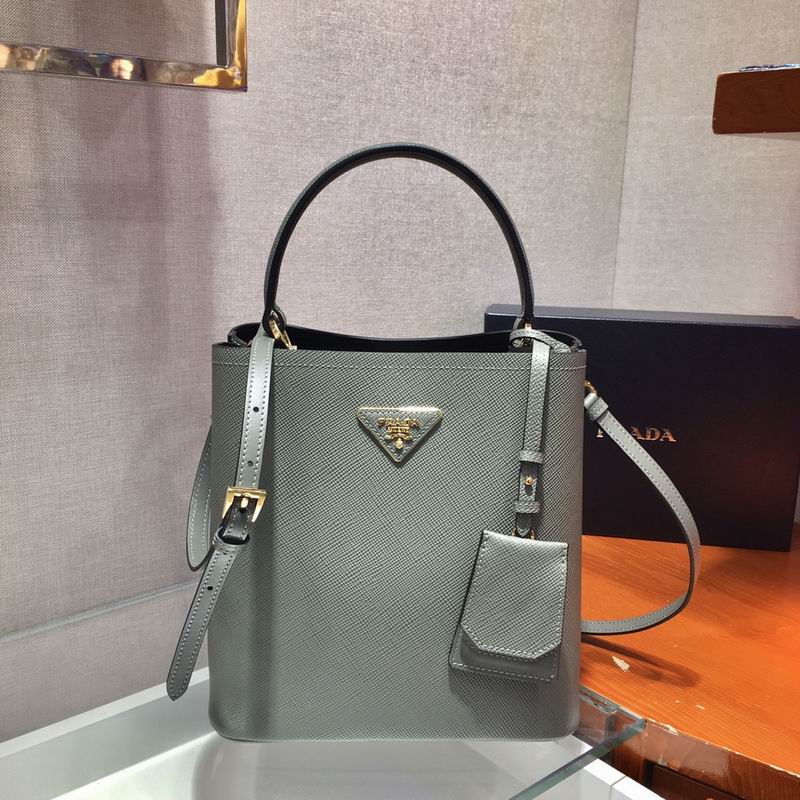 Wholesale Cheap Aaa P rada Women Designer Bags for Sale