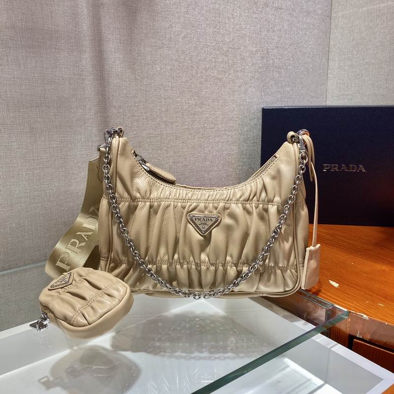 Wholesale Cheap Aaa P rada Re-Nylon Hobo bags for Sale