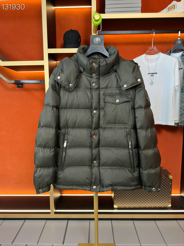 Wholesale Cheap P rada Down Jackets for Sale