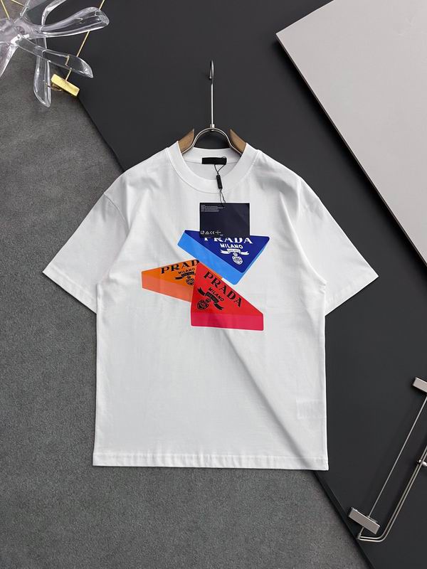 Wholesale Cheap High quality men's Prada Short Sleeve Replica Designer T Shirts for Sale
